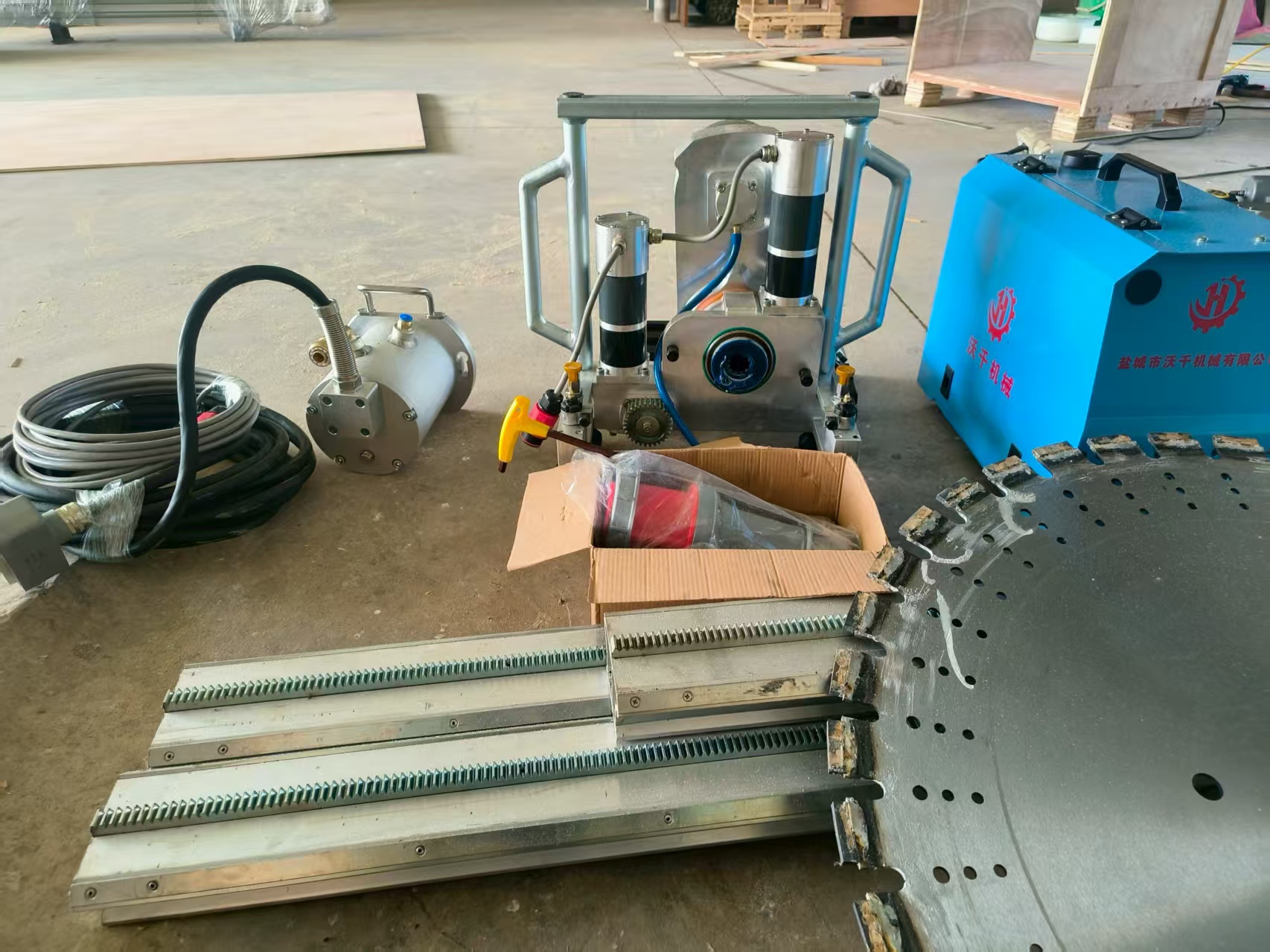 23 KW wall saw machine - Image 2