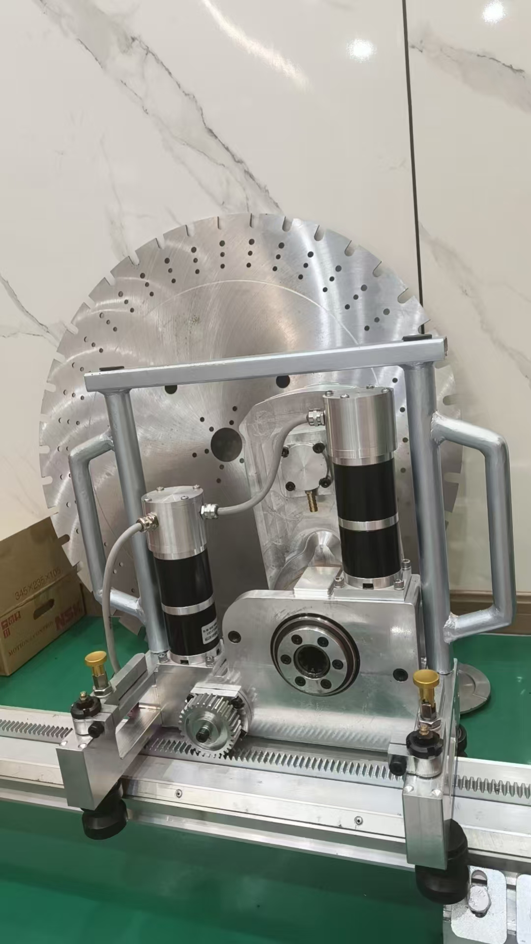 23 KW wall saw machine - Image 5